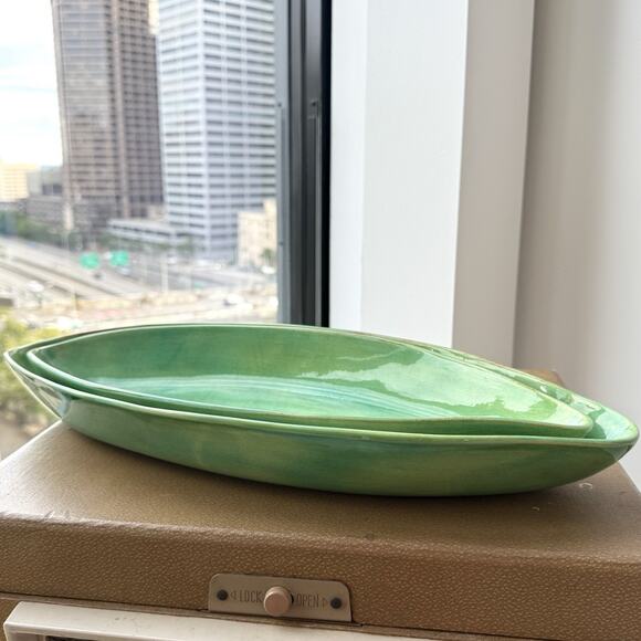 Aletha Soule Studio Earthenware Pottery Server Platter Tray Set of 2 Kiwi Green - Picture 3 of 13